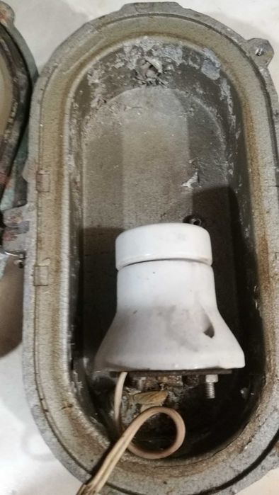 Индустриална взривозащитена лампа