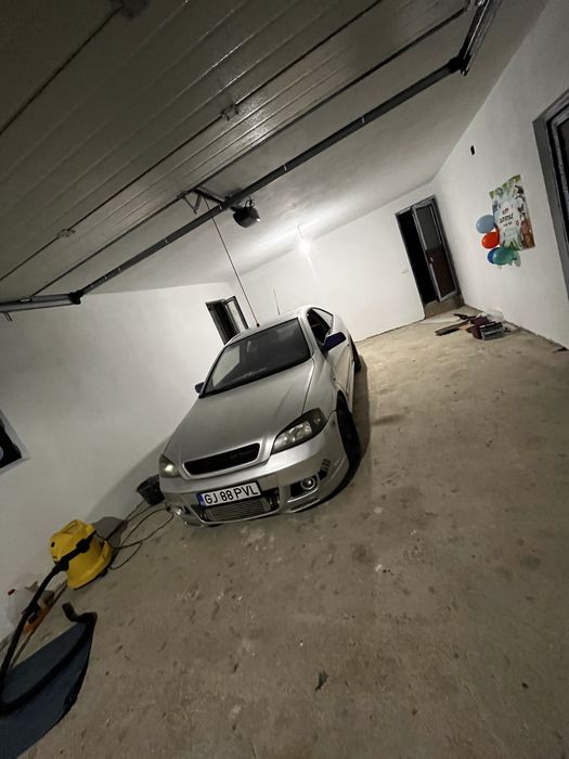 Opel astra g  bertone 2.0 turbo