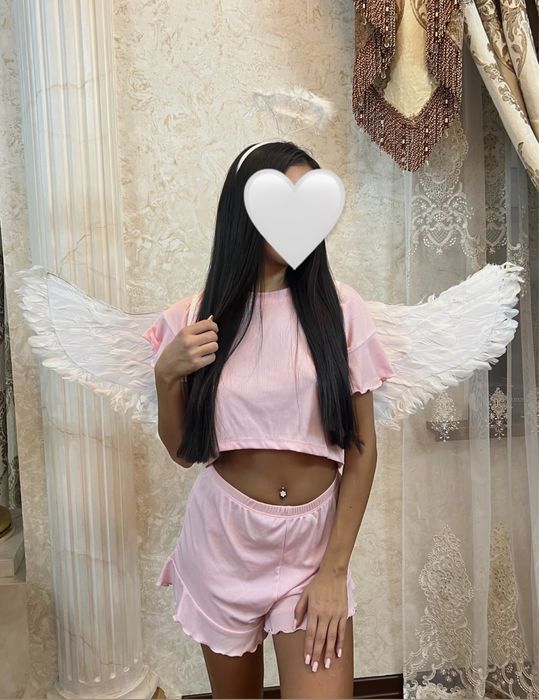 Крылья ангела и нимб