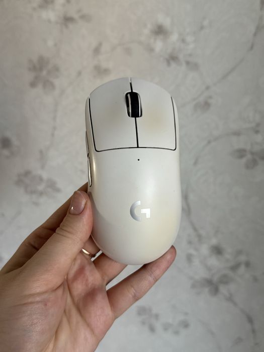 Продам мышку logitech