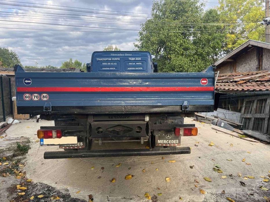 Mercedes Atego 818 1990 година