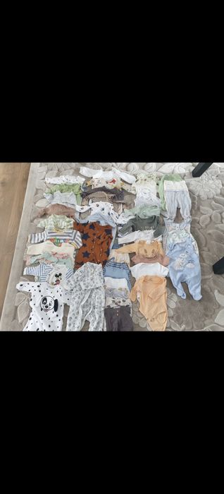 Hăinuțe nou-născuți