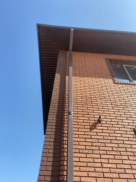 САЙДИНГ. Водосток.