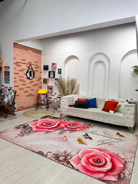 Ыдыс -аяқ,кілемдер