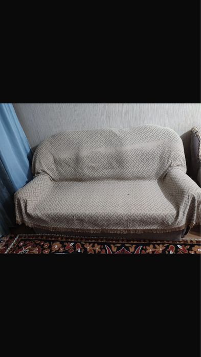 продам диван в отличном состоянии
