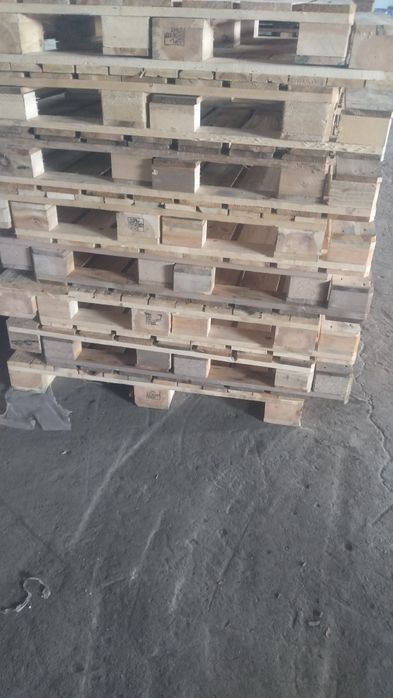 Поддоны 1200 на 1200