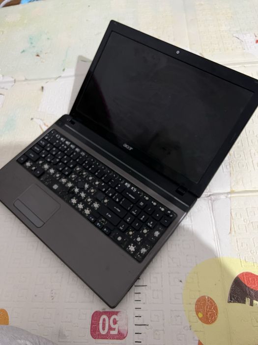 Ноутбук на запчасти