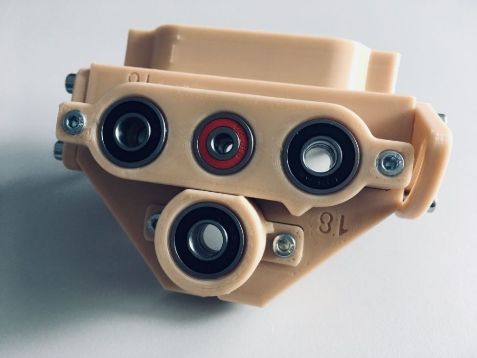 Sablon mobila din plastic dur bej pentru demontabili minifix 15 v.4.0