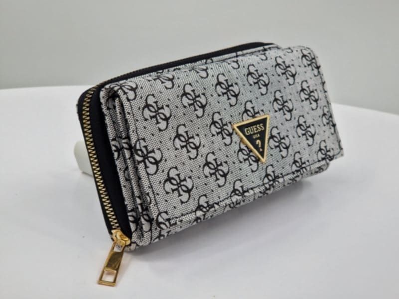 Дамски портмонета