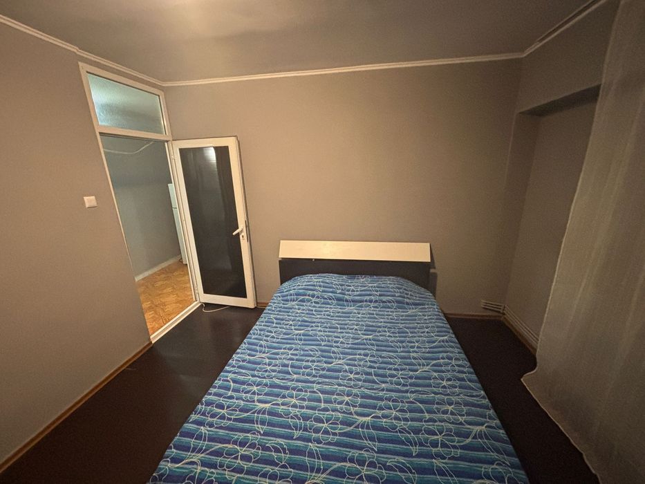 Închiriez apartament o camera