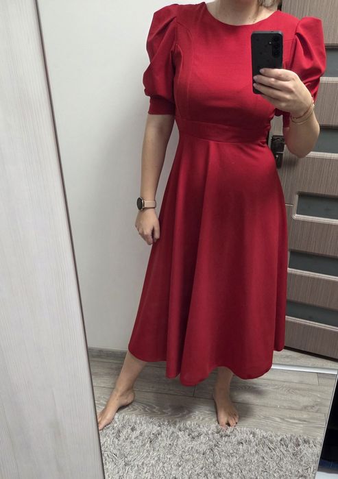 Rochie roșie eleganta