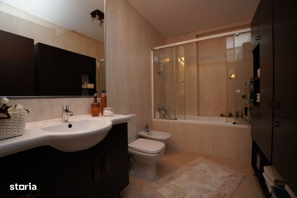 Apartament 3 Camere | North Area Lake View | Terasa 75 MP | 2 Parcari