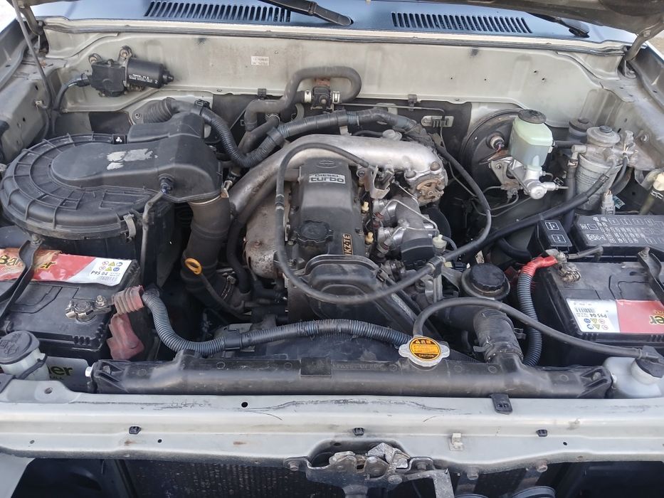 Vând Toyota LandCruiser 3,0 Diesel