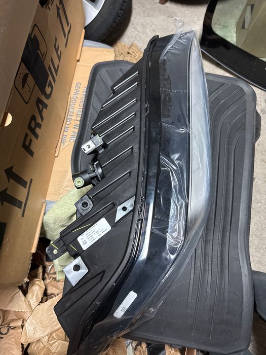 Фар за Тесла модел Х 16-21г