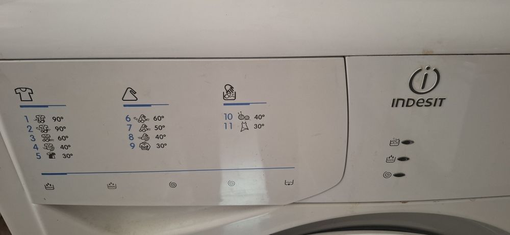Пералня Indesit в много добро състояние