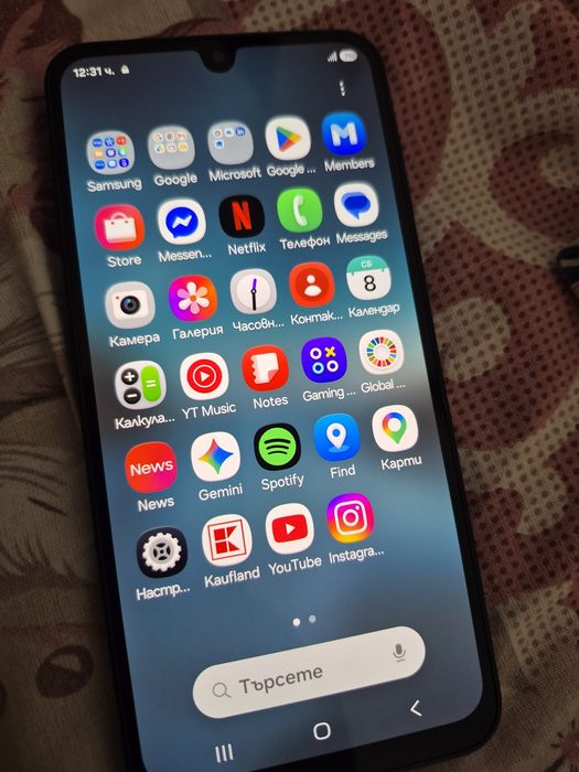 Продавам Samsung A16