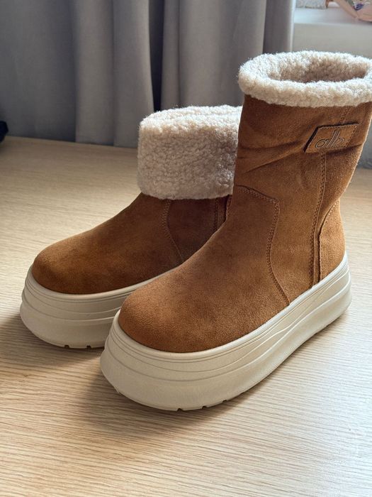 Новые зимние ботинки, на платформе р. 35-36