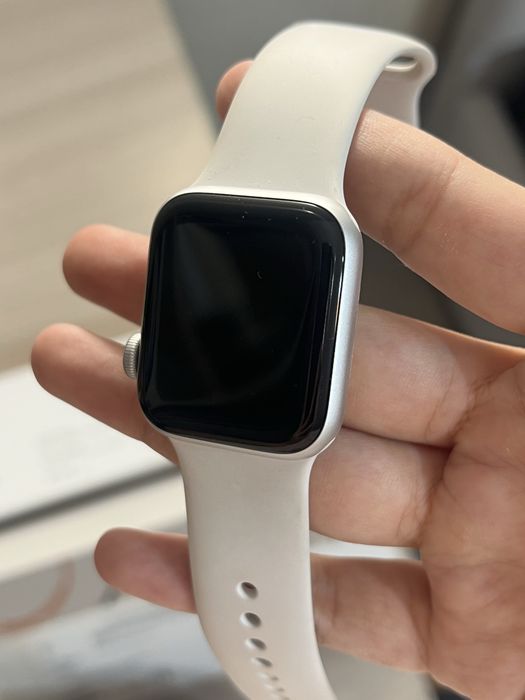 Apple Watch SE 2nd gen
