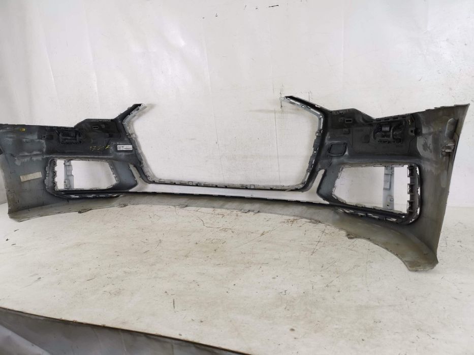 Предна броня Ауди А6 С8 / Audi A6 C8 [ - ] С-линия Оригинална В добро