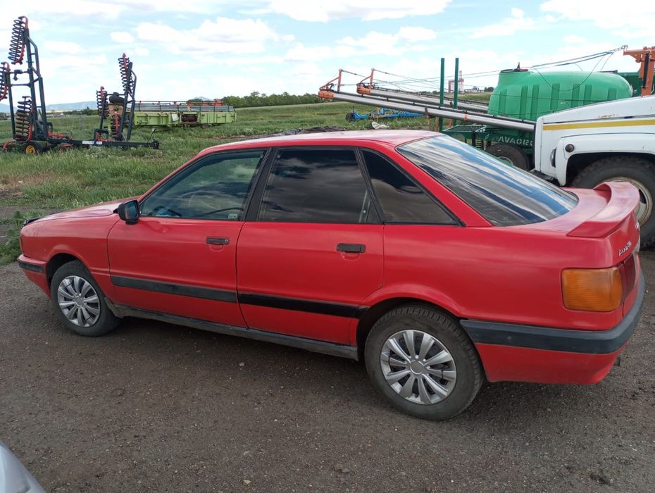 Продам audi 80 карбюратор сел поехал