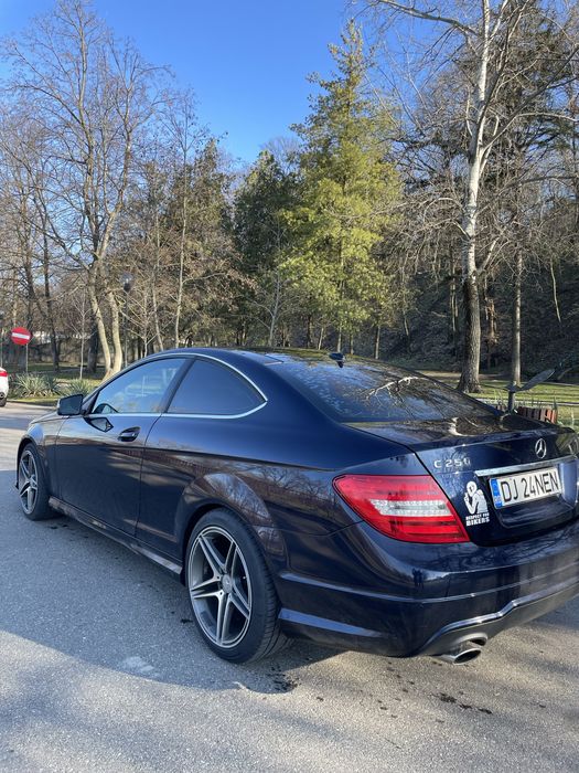 MERCEDES-BENZ C-Class 2012 — imagine 2