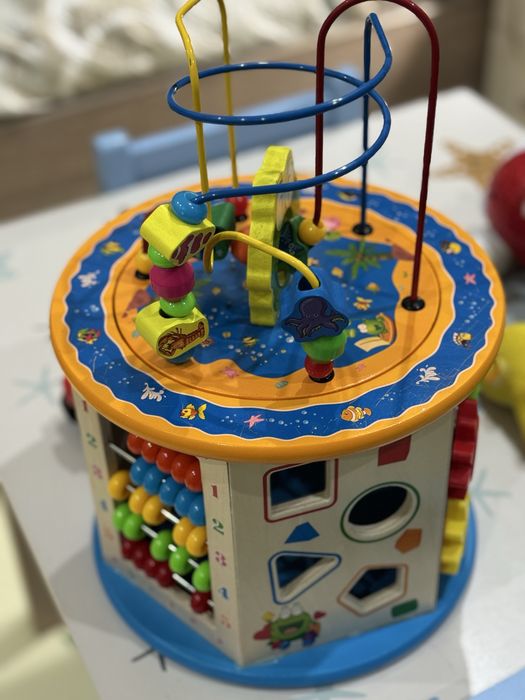 Дървен магически куб - лабиринт с мъниста 8 в 1