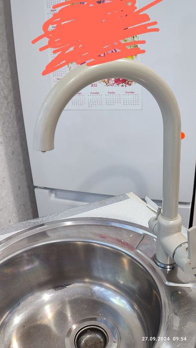 Продам смеситель для кухни