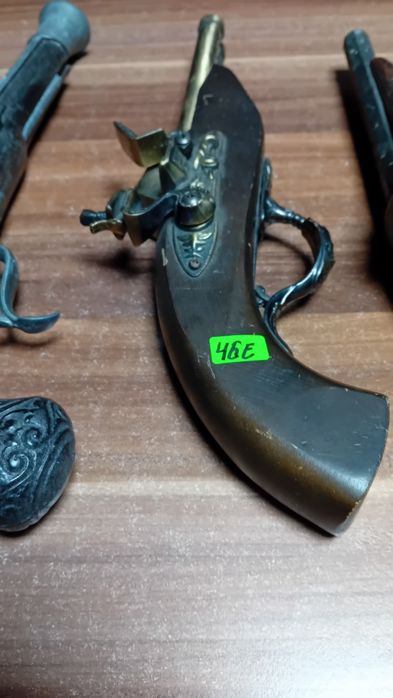 Пищови реплика за декор и носии