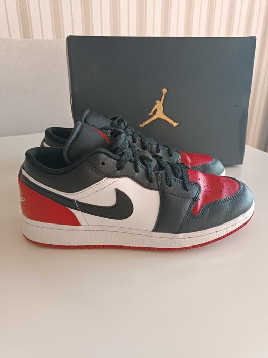 Маратонки Nike Air Jordan N40