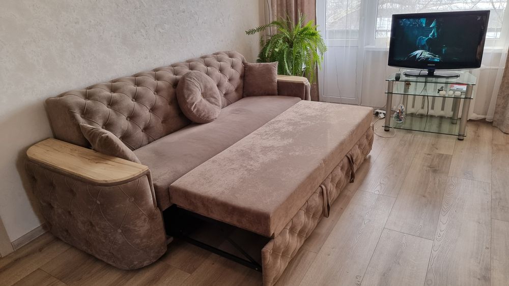 Продаются Два Дивана