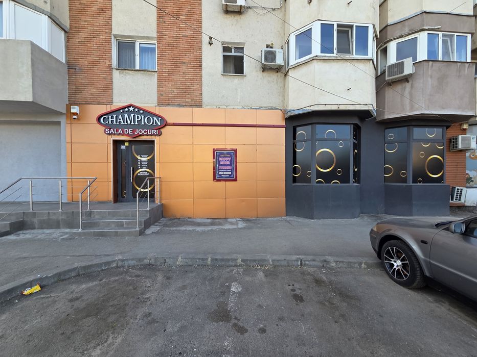 Inchiriere Spatiu central