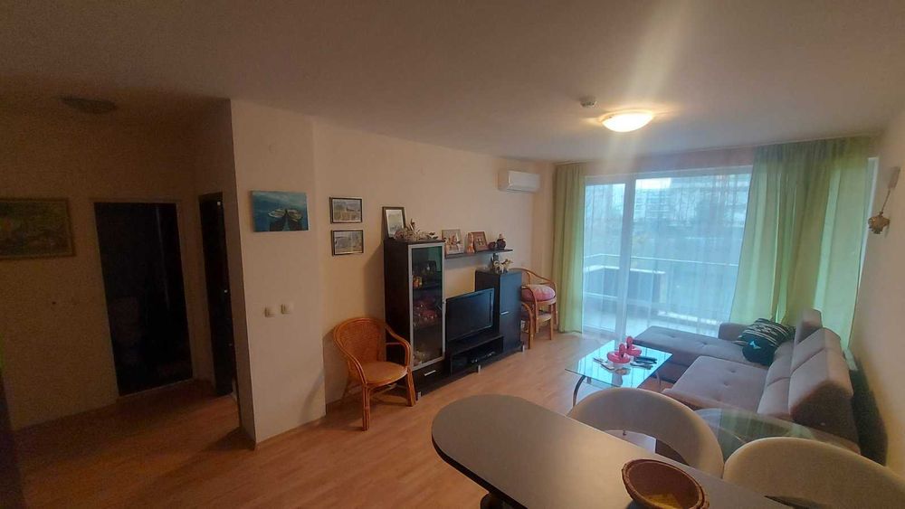 Продава се Двустаен апартамент в к.к. Слънчев бряг - 64 кв.м за 582 €/кв.м - Снимка #2