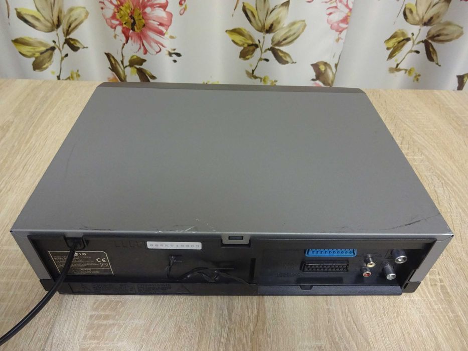 Video recorder LG stereo 6 capete