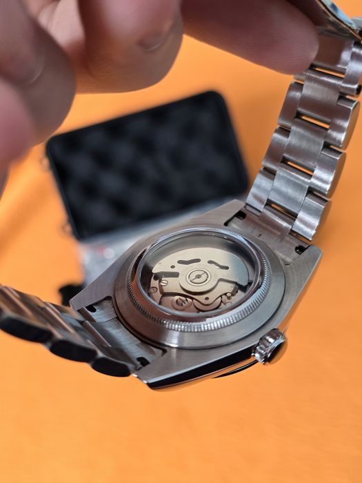 Seiko Mod “Who Cares I’m Already Late” + cutie cadou !