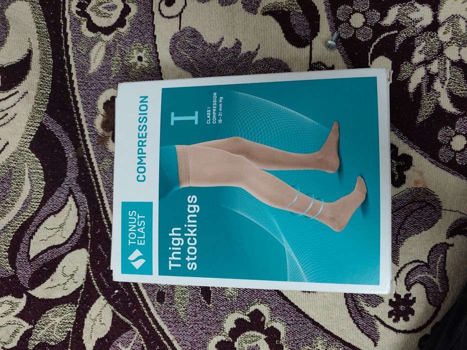 Продам компрессионные чулки
