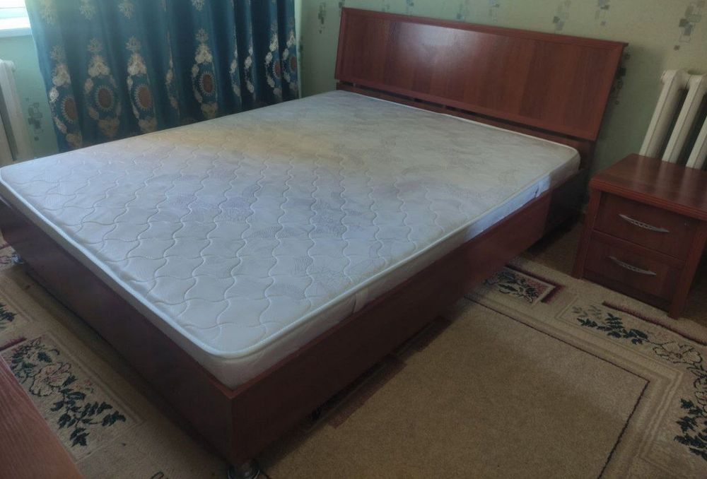 ТелевLG, сплитсистема-18 LG, холод. Атлант, стир.маш LG,стол,стулья