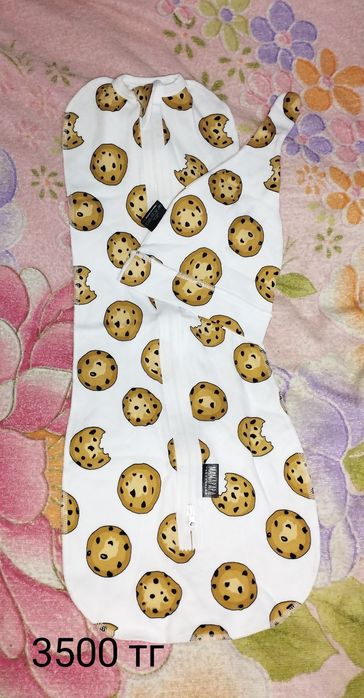 Продам детские вещи