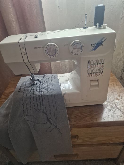Vind masina de cusut Priveleg