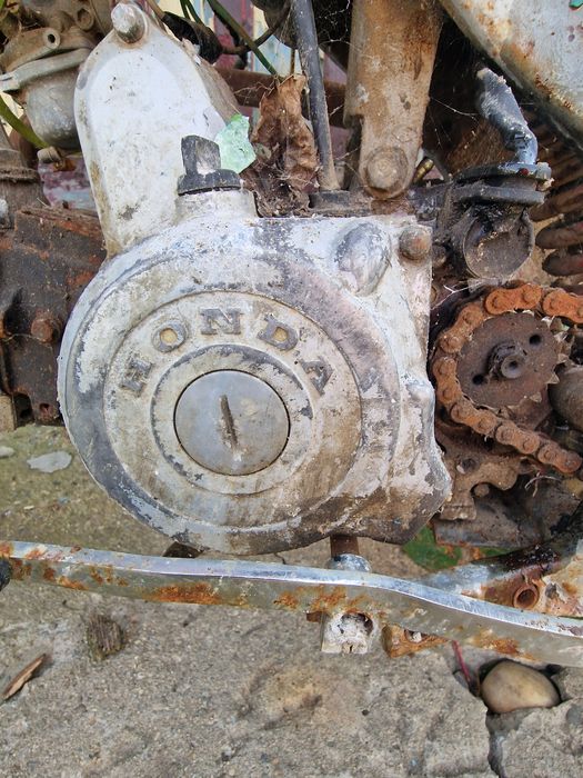 Schimb Honda (trebuie reconditionata )