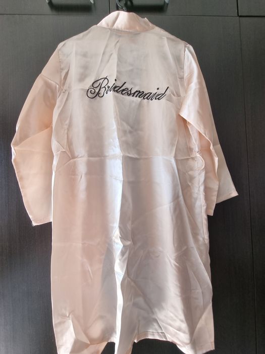 Халати за шаферки