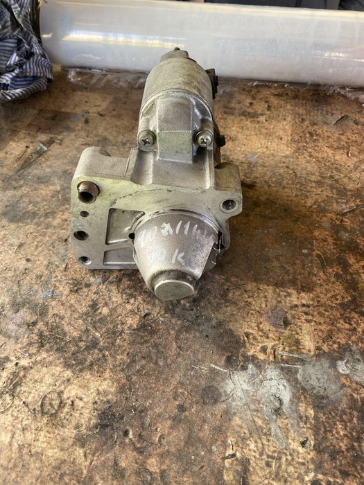 Стартер за пежо 1.4 бензин 95кс