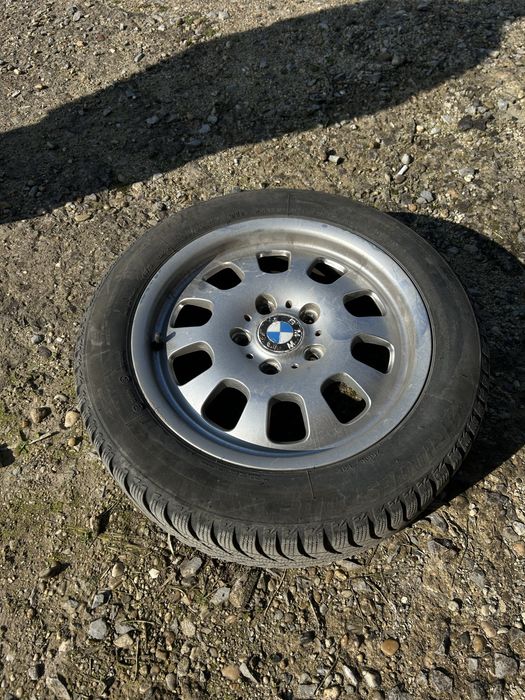 4 бр. зимни гуми Bridgestone 205/55 R16 + 16” BMW джанти | Бартер за 17ски със зимни гуми