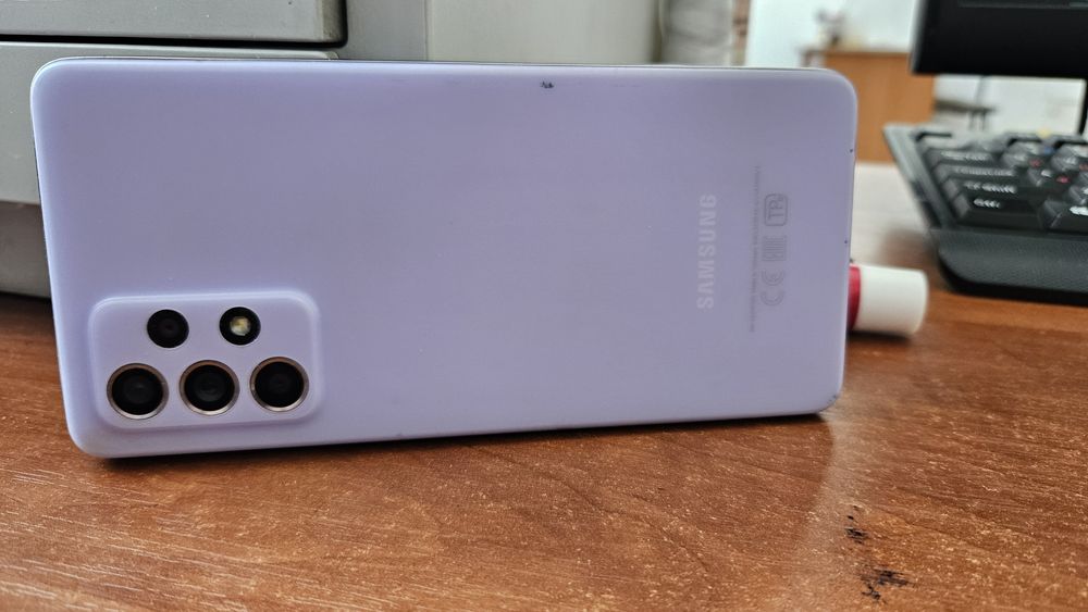 Продам самсунг А52 на запчасти)))