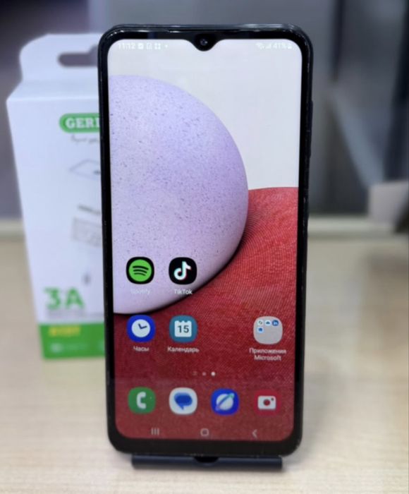 Samsung Galaxy A32-64gb.