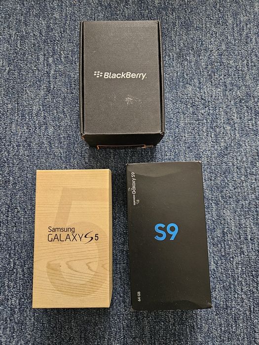 Lot / set cutii goale Samsung Blackberry / Iphone / Samsung Huawei