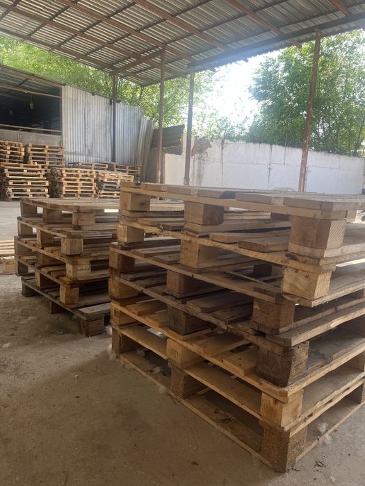 Продам поддоны 1300 тг