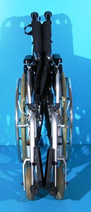 Scaun cu rotile din aluminiu Uniroll / latime sezut 45 cm