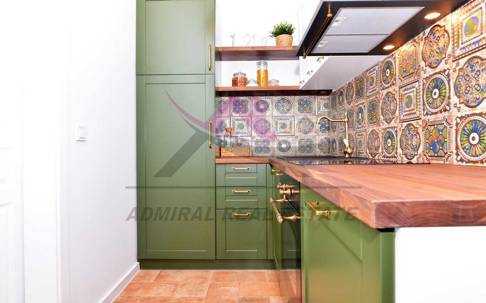 Дава се под наем Двустаен апартамент в к.к. Св.Св. Константин и Елена - 62 кв.м за 650 € - Снимка #3