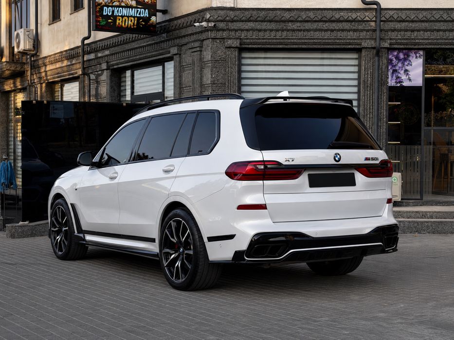 BMW X7 I50 M 4.4 l perfomance