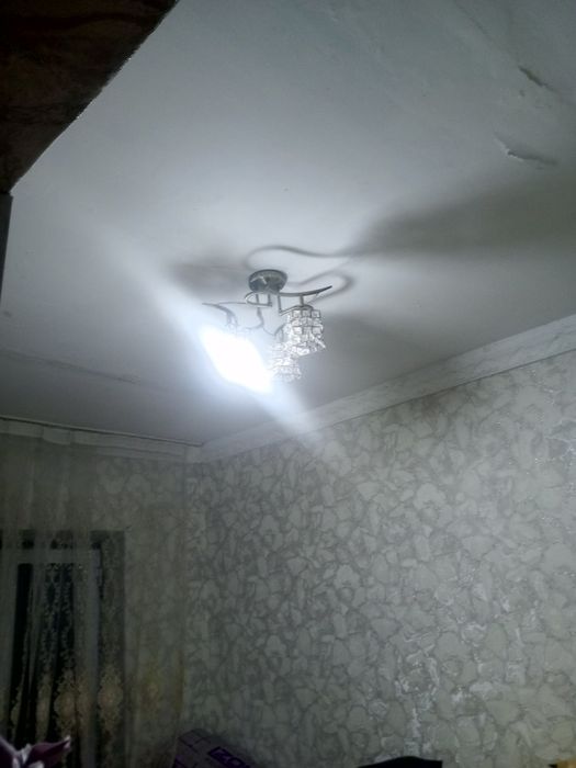 Arzon uy 3 hona 72 kv